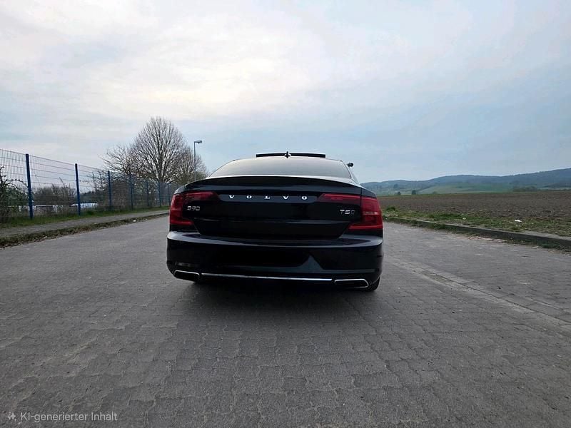 Gebraucht Volvo S90 265 PS (194 kW) 2019 Schwarz Limousine