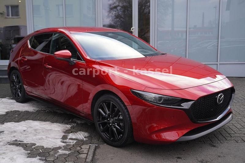 Gebraucht Mazda 3 Exclusive-Line 186 PS (136 kW) 2024 Rot Limousine