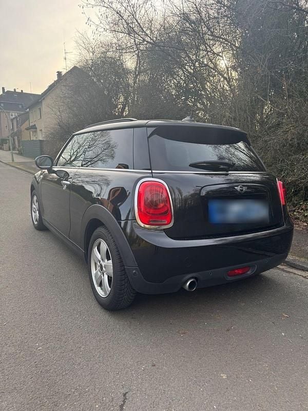 Gebraucht Mini Cooper Chili 136 PS (100 kW) 2017 Schwarz Kleinwagen