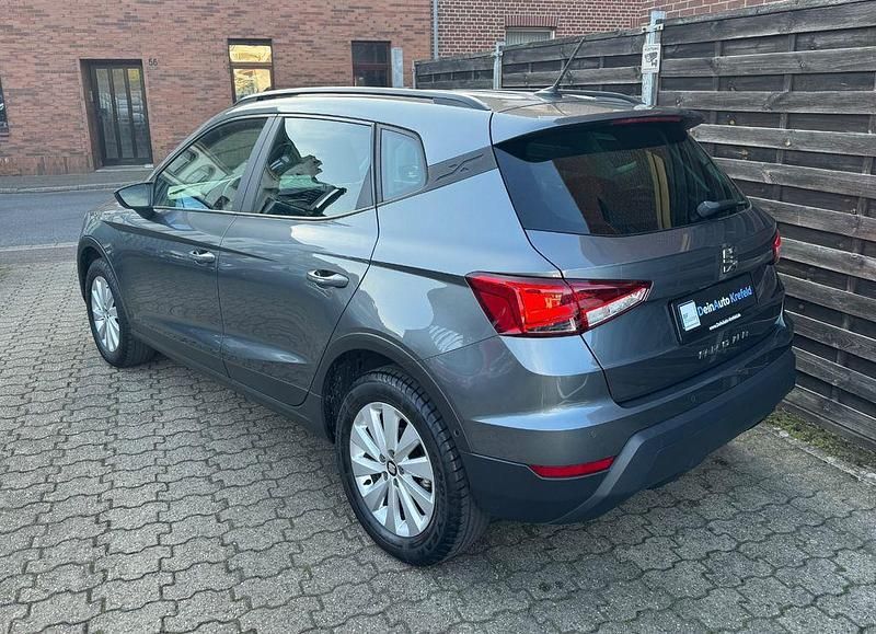 Gebraucht Seat Arona Style 116 PS (85 kW) 2018 Grau SUV