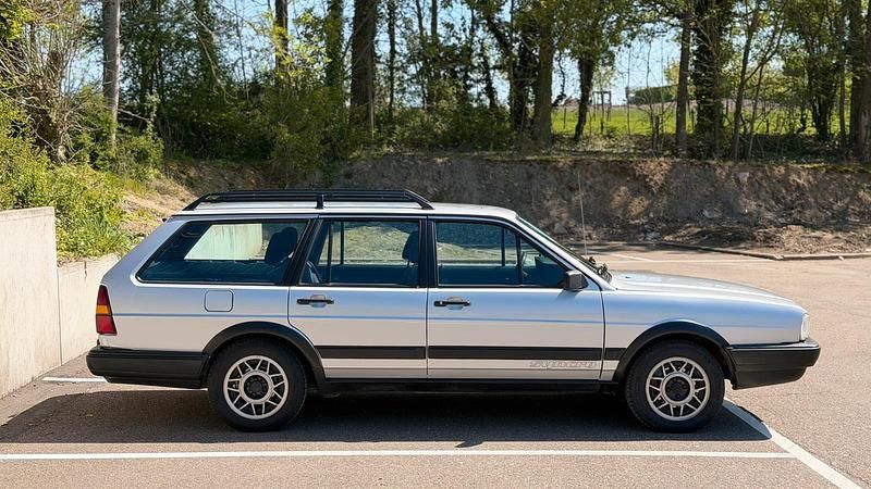 Gebraucht VW Passat 120 PS (88 kW) 1986 Silber Kombi