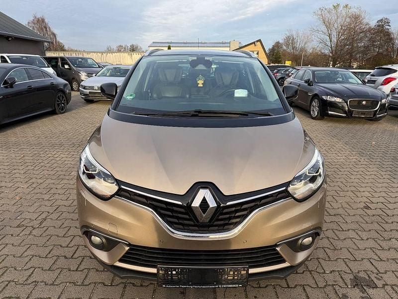 Gebraucht Renault Scénic IV Bose Edition 159 PS (116 kW) 2019 Beige Van / Kleinbus