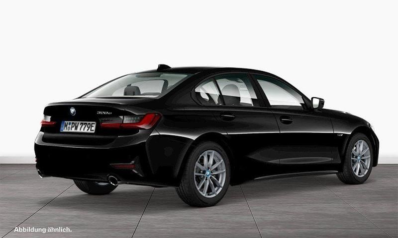 Gebraucht BMW 320e Advantage 204 PS (150 kW) 2022 Schwarz ii Limousine