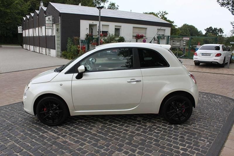 Perlweiß metallic Gebraucht 2010 Fiat 500 Sport Limousine | 5.300 € (Superpreis) - Bild 1/4