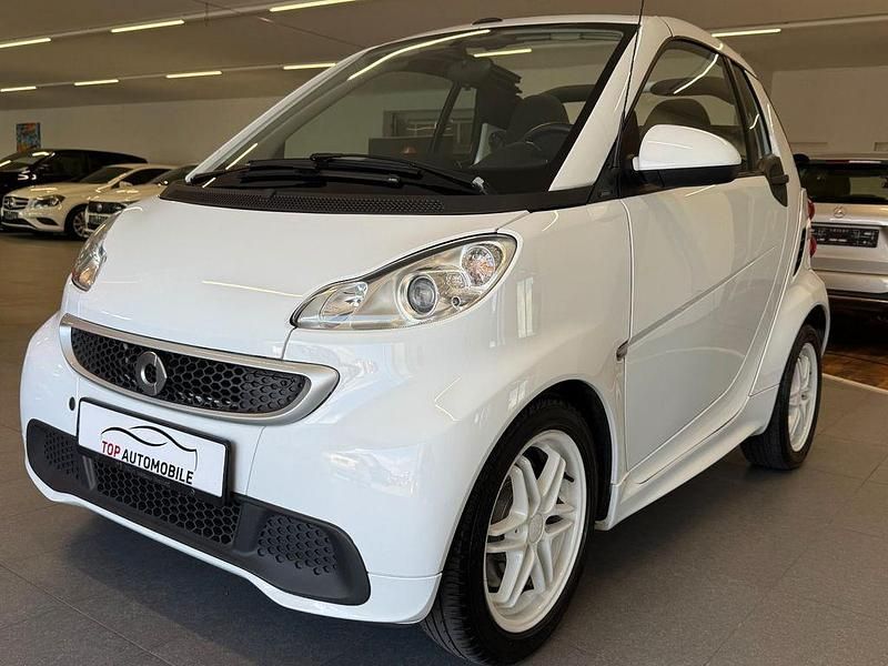Gebraucht Smart ForTwo Cabrio 71 PS (52 kW) 2013 Weiß Cabrio