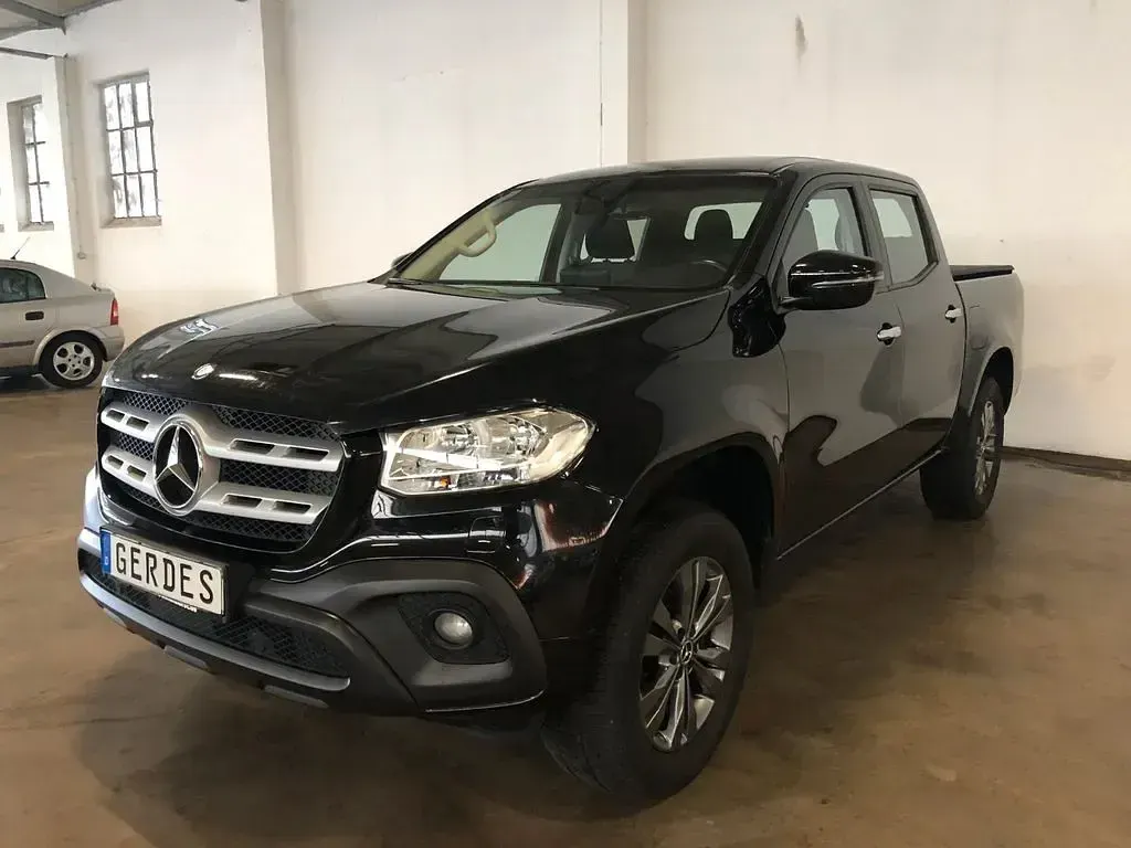 Gebraucht Mercedes X250 190 PS (139 kW) 2018 Schwarz Pickup