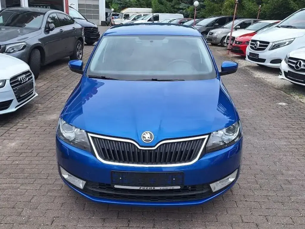 Gebraucht Skoda Rapid Elegance 86 PS (63 kW) 2014 Modra race/race blue (metallic) Kleinwagen