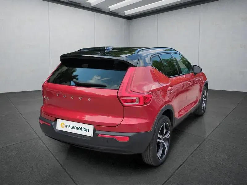 Gebraucht Volvo XC40 R-Design 197 PS (144 kW) 2021 Rot SUV