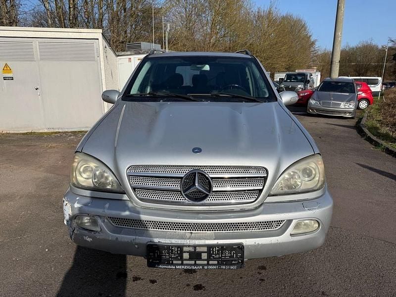 Gebraucht Mercedes ML270 Edition 163 PS (119 kW) 2004 Grau SUV