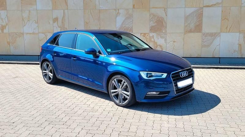 Gebraucht Audi A3 Ambition 184 PS (135 kW) 2013 Blau Limousine