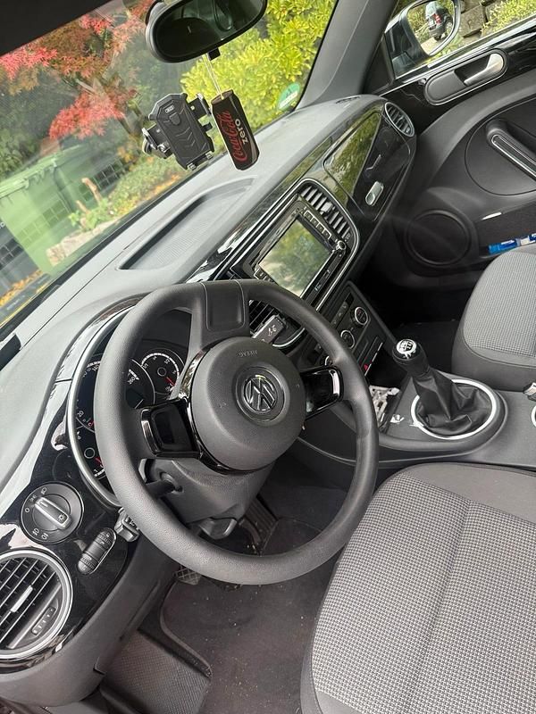 Gebraucht VW Beetle 160 PS (117 kW) 2014 Schwarz Kleinwagen
