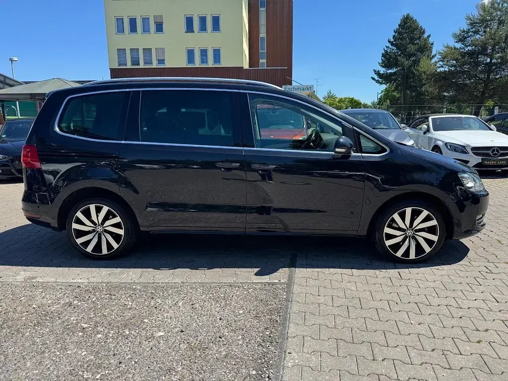 Gebraucht VW Sharan Highline 170 PS (125 kW) 2011 Schwarz Van / Kleinbus