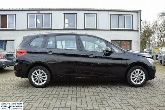 Gebraucht BMW 218 Advantage 150 PS (110 kW) 2015 Schwarz Kombi