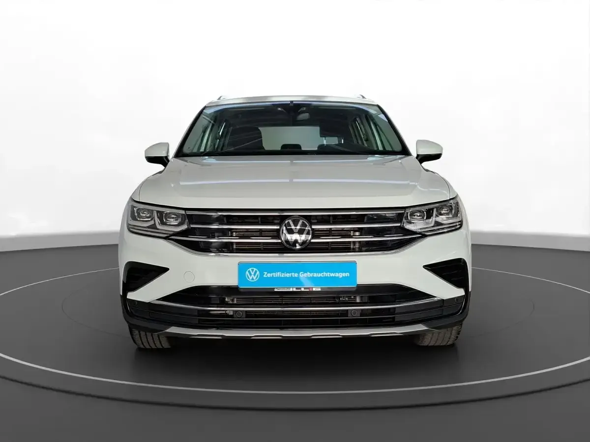 Gebraucht VW Tiguan Elegance 150 PS (110 kW) 2023 Pure white (weiß) SUV