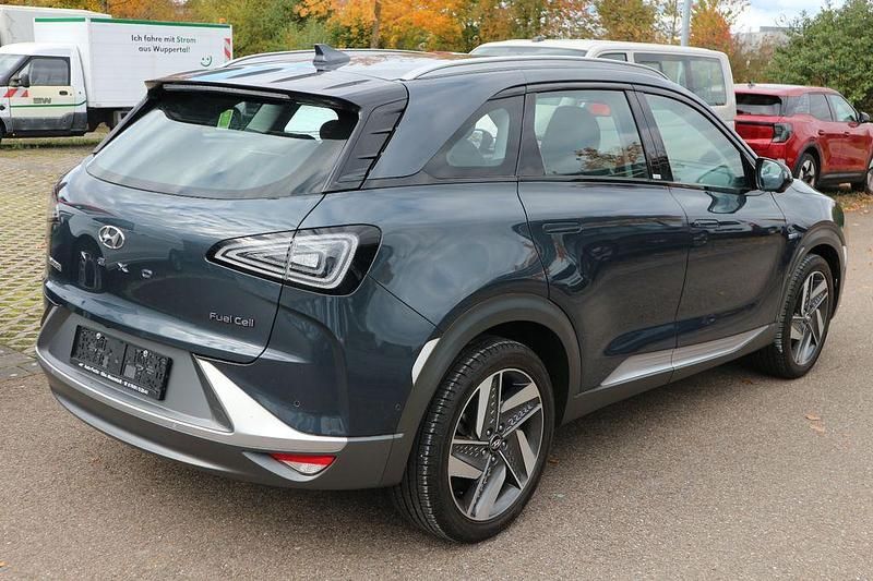 Gebraucht Hyundai Nexo 163 PS (119 kW) 2021 Blau SUV