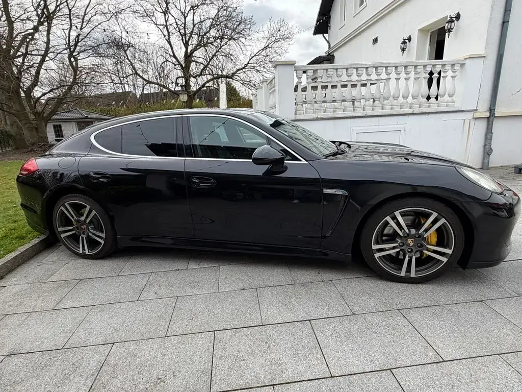 Gebraucht Porsche Panamera 4S 400 PS (294 kW) 2010 Schwarz Kleinwagen
