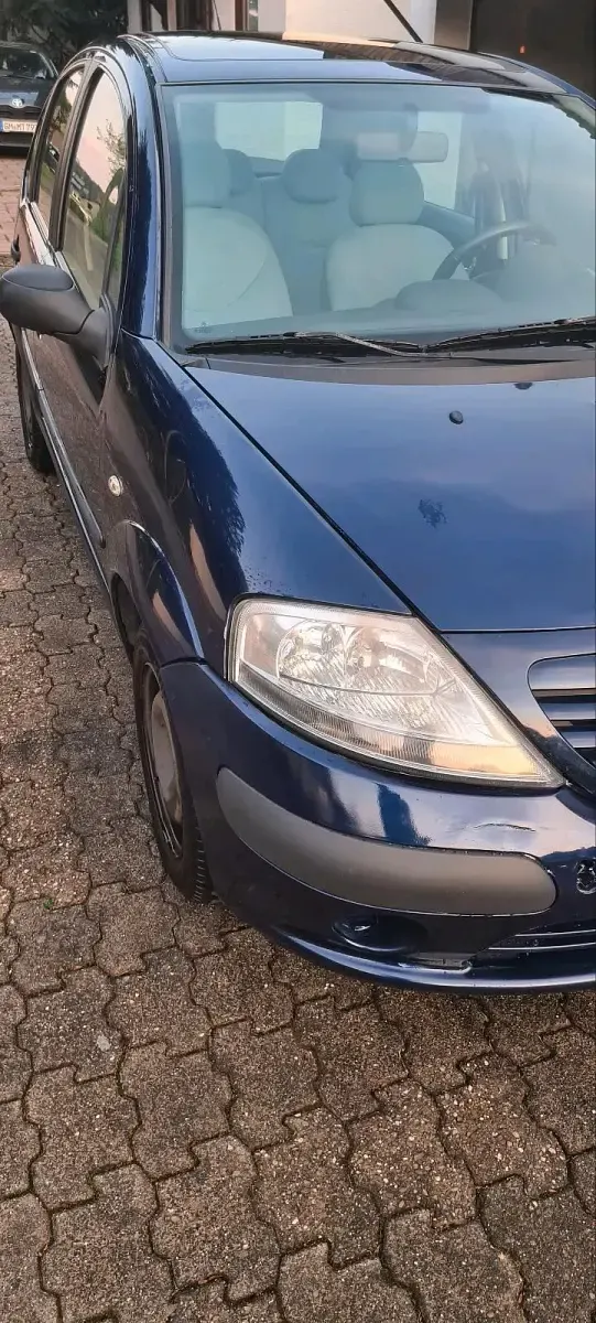 Usado Citroën C3 60 CV (44 kW) 2005 Azul Berlina