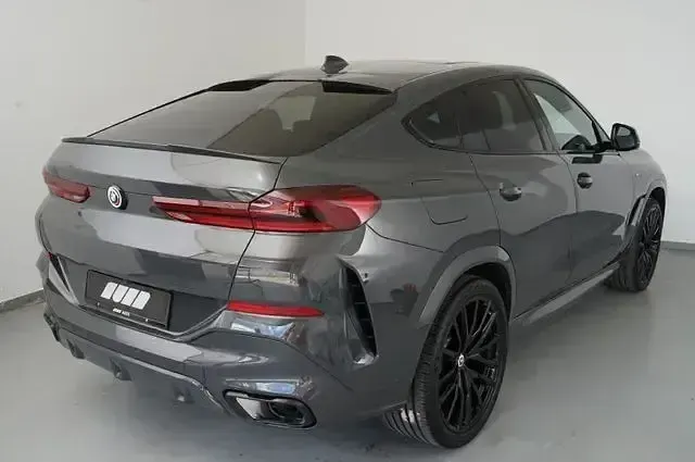Gebraucht BMW X6 M Sport 400 PS (294 kW) 2023 Grau SUV