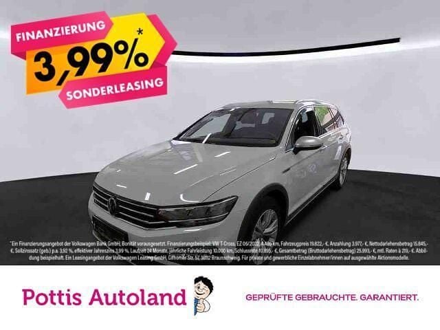 Weiss Gebraucht 2023 VW Passat Alltrack Kombi | 30.777 € (Guter Preis) - Bild 1/3