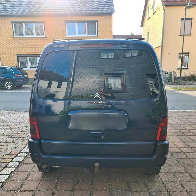 Gebraucht Citroën Berlingo 109 PS (80 kW) 2001 Blau Van / Kleinbus