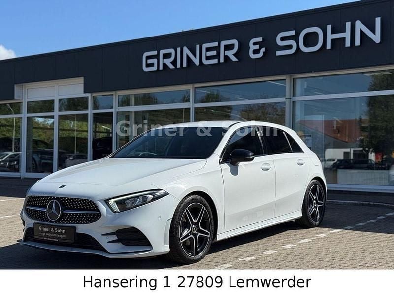 Silber Gebraucht 2020 Mercedes A200 AMG line Limousine | 23.450 € (Fairer Preis) - Bild 1/4