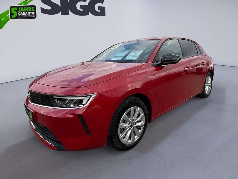 Gebraucht Opel Astra Enjoy 110 PS (80 kW) 2023 Chili rot Limousine