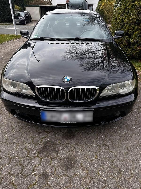 Second-hand BMW 330 Performance 231 CP (169 kW) 2004 Negru Coupe