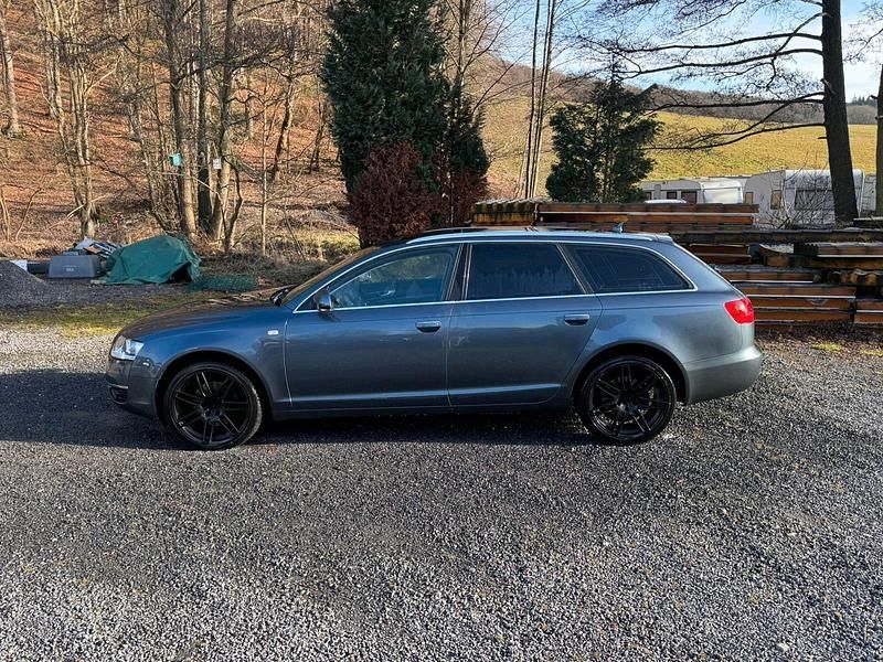 Grau Gebraucht 2007 Audi A6 Comfort Kombi | 3.100 € (Superpreis) - Bild 1/4