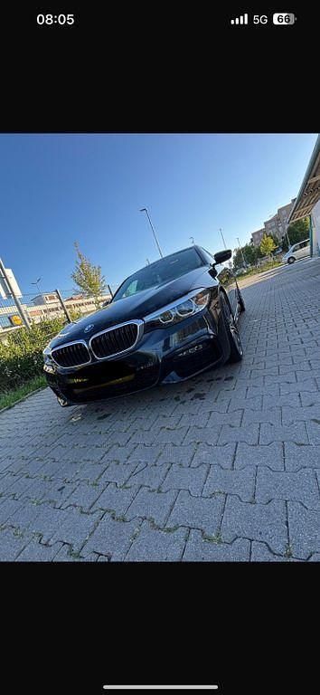 Schwarz Gebraucht 2019 BMW 530 M Sport Limousine | 22.500 € (Guter Preis) - Bild 1/4