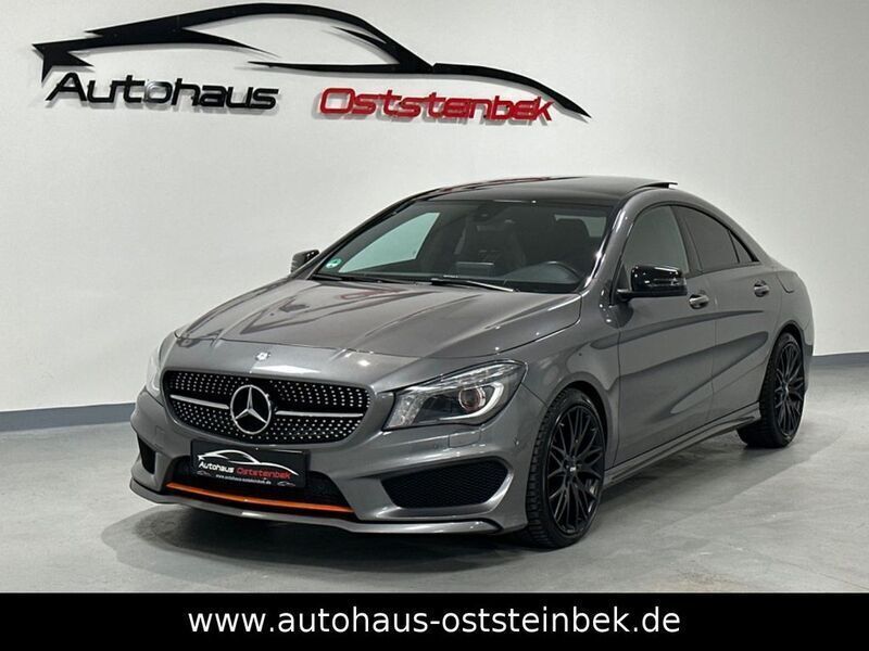 Grau Gebraucht 2016 Mercedes CLA220 AMG Limousine | 20.490 € (Etwas zu teuer) - Bild 1/4