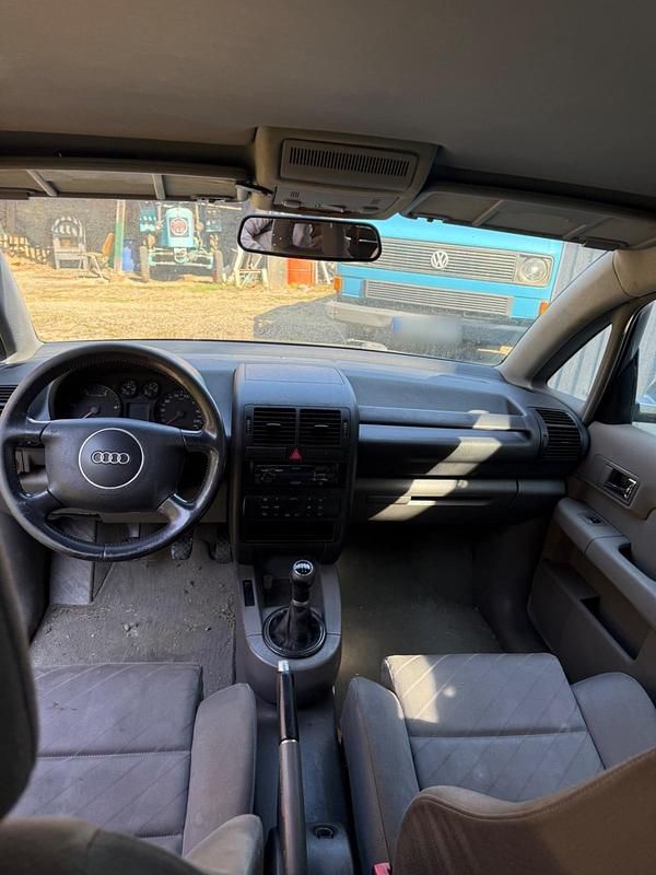 Gebraucht Audi A2 75 PS (55 kW) 2000 Silber Kleinwagen