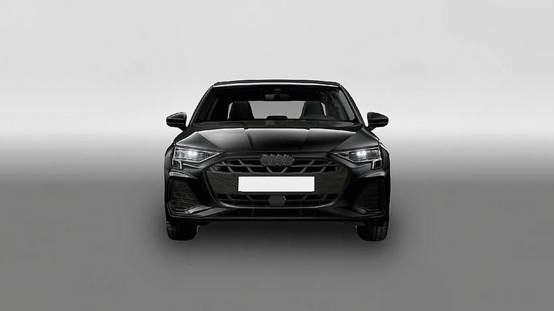 Gebraucht Audi A3 S-Line 116 PS (85 kW) 2025 Schwarz Limousine