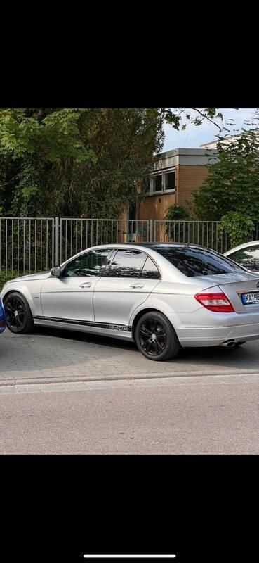 Silber Gebraucht 2008 Mercedes C180 Limousine | 5.400 € - Bild 1/4
