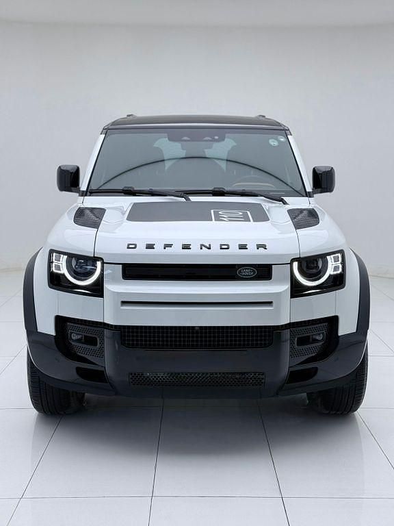 Weiß Gebraucht 2024 Land Rover Defender HSE SUV | 90.428 € (Fairer Preis) - Bild 1/4