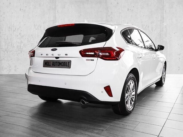 Gebraucht Ford Focus Style 125 PS (91 kW) 2023 Frostweiß Limousine