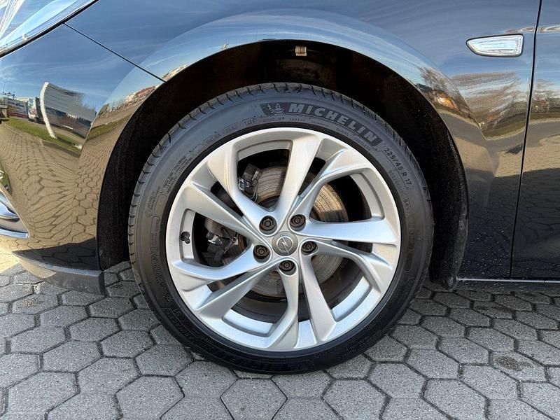 Gebraucht Opel Astra Dynamic 200 PS (147 kW) 2017 Schwarz Kombi