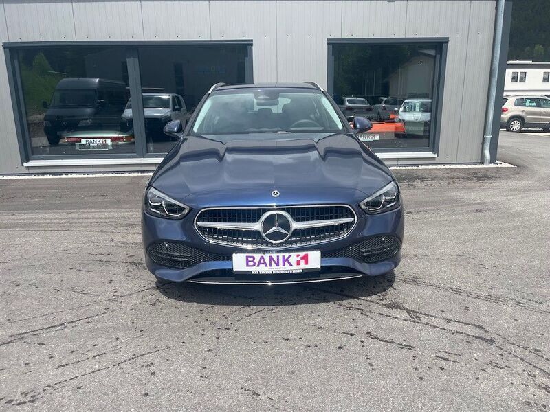 Blau Neu 2024 Mercedes C180 Avantgarde Kombi | 36.900 € (Superpreis) - Bild 1/4
