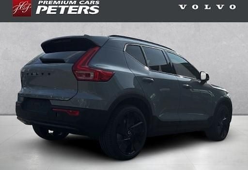 Neu Volvo EX40 Plus 185 kW (252 PS) 2026 Grau SUV