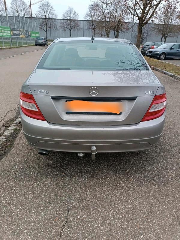 Grau Gebraucht 2008 Mercedes 170 Limousine | 4.400 € - Bild 1/4