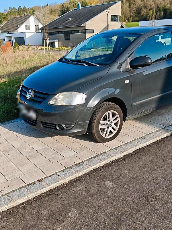 Usata VW Fox 65 CV (47 kW) 2006 Grigio Utilitaria