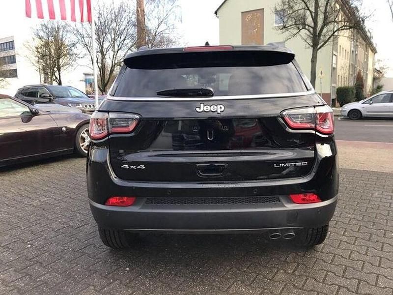 Gebraucht Jeep Compass Limited 170 PS (125 kW) 2020 Schwarz SUV