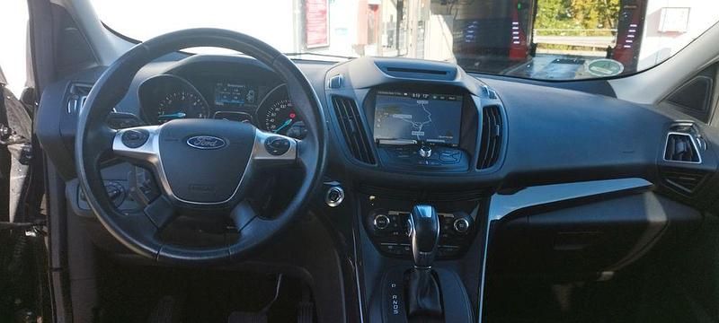 Gebraucht Ford Kuga Trend 150 PS (110 kW) 2016 Schwarz SUV