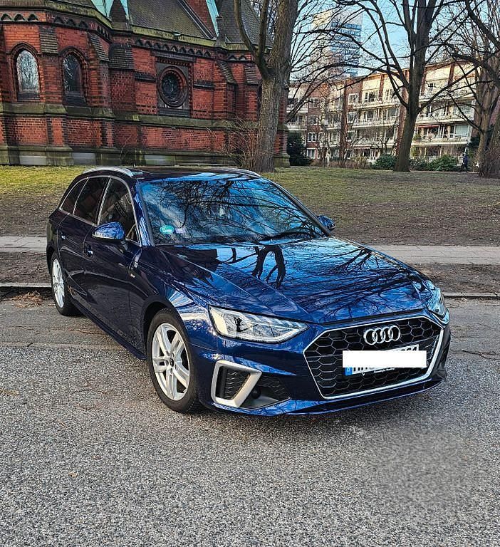 Gebraucht Audi A4 S-Line 150 PS (110 kW) 2021 Blau Kombi