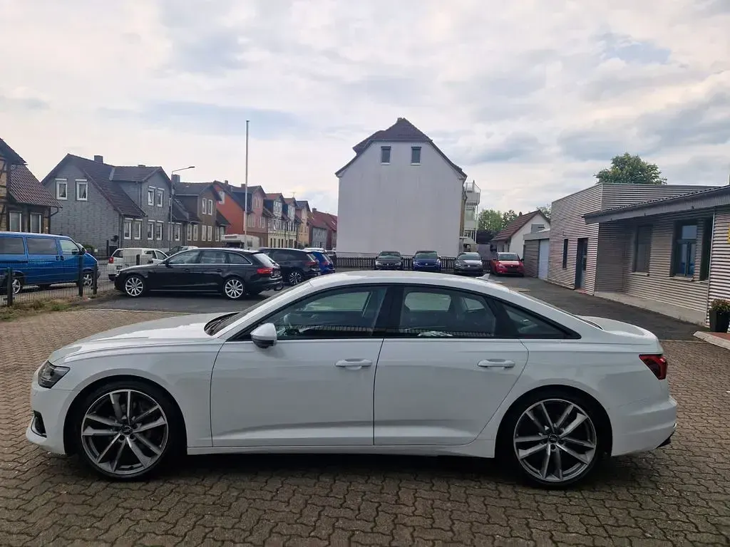 Second-hand Audi A6 Black Edition 231 CP (169 kW) 2019 Alb Berlinǎ