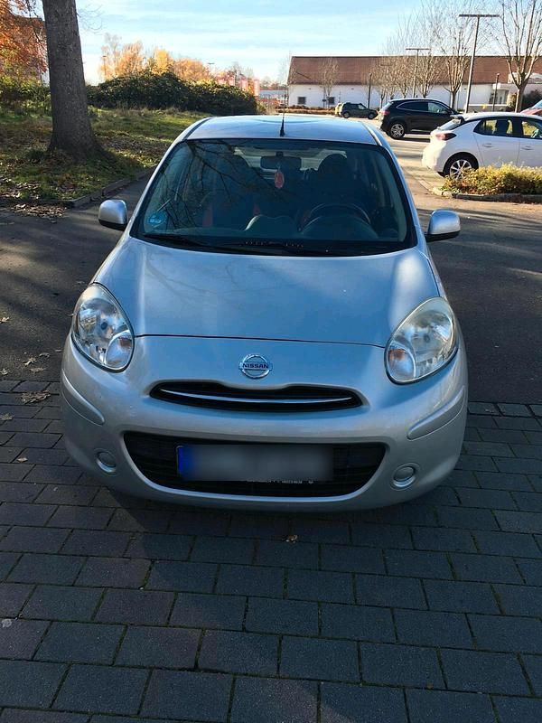 Grau Gebraucht 2011 Nissan Micra Kleinwagen | 3.150 € - Bild 1/4