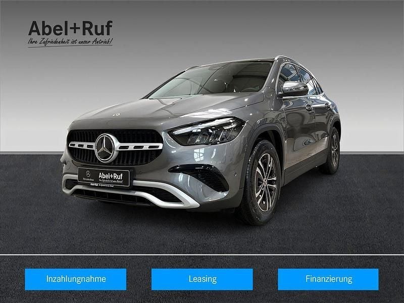Gebraucht Mercedes GLA200 150 PS (110 kW) 2025 Grau SUV
