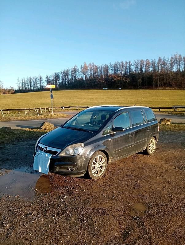 Gebraucht Opel Zafira 120 PS (88 kW) 2007 Schwarz Van / Kleinbus