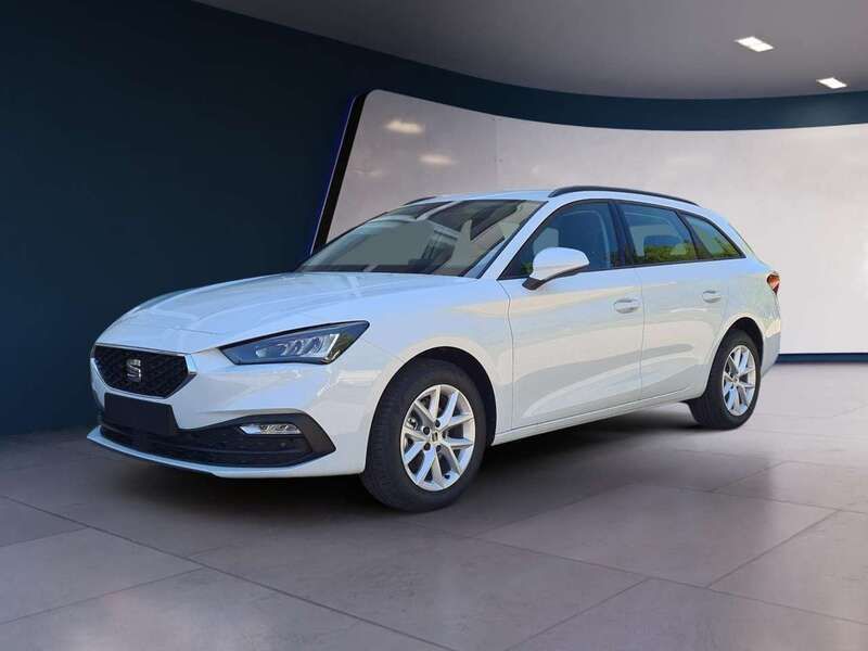 Nevada weiss metallic Gebraucht 2025 Seat Leon ST Style Kombi | 26.985 € (Superpreis) - Bild 1/4