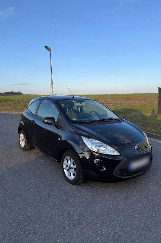 Gebraucht Ford Ka Champions Edition 69 PS (50 kW) 2013 Schwarz Kleinwagen