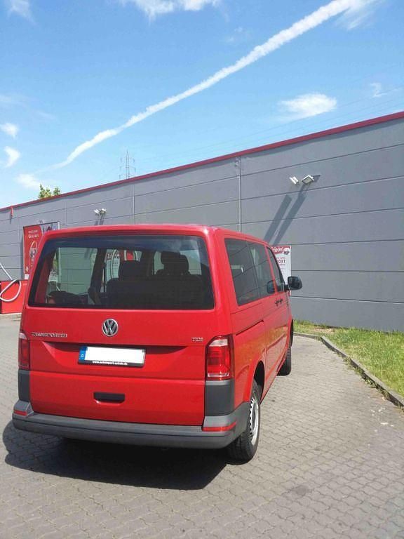 Second-hand VW T6 102 CP (75 kW) 2016 Roșu Van
